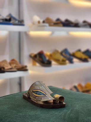 صورة زبيري وطني مطرز مديل م59